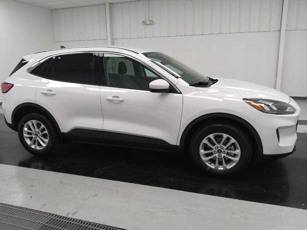2020 Ford Escape in St. Louis, MO 63125 - 18141356 11