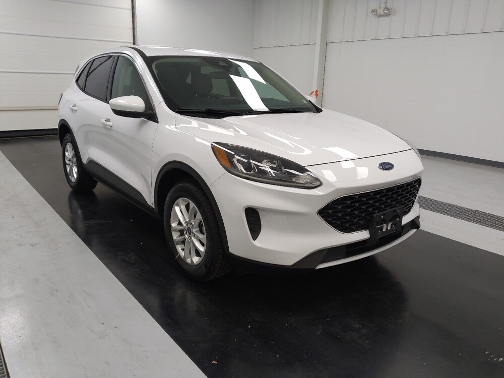 2020 Ford Escape in St. Louis, MO 63125 - 18141356 13