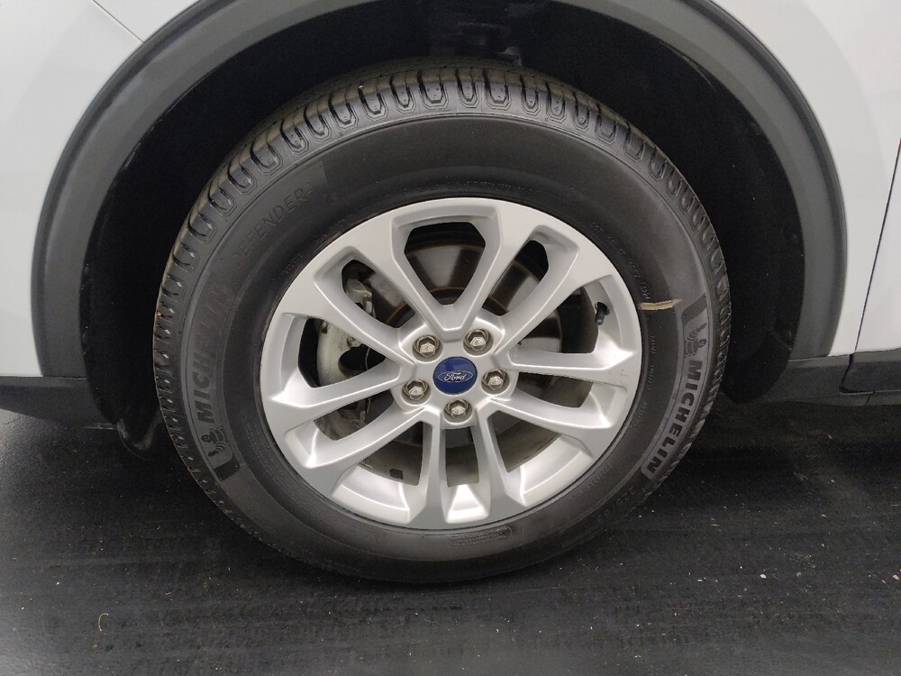 2020 Ford Escape in St. Louis, MO 63125 - 18141356 31