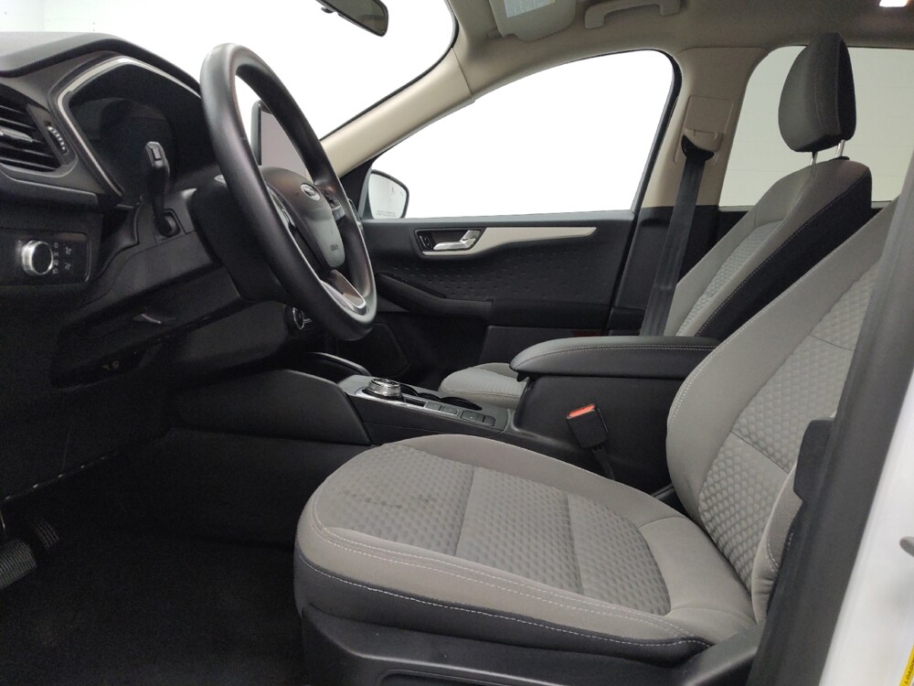 2020 Ford Escape in St. Louis, MO 63125 - 18141356 17