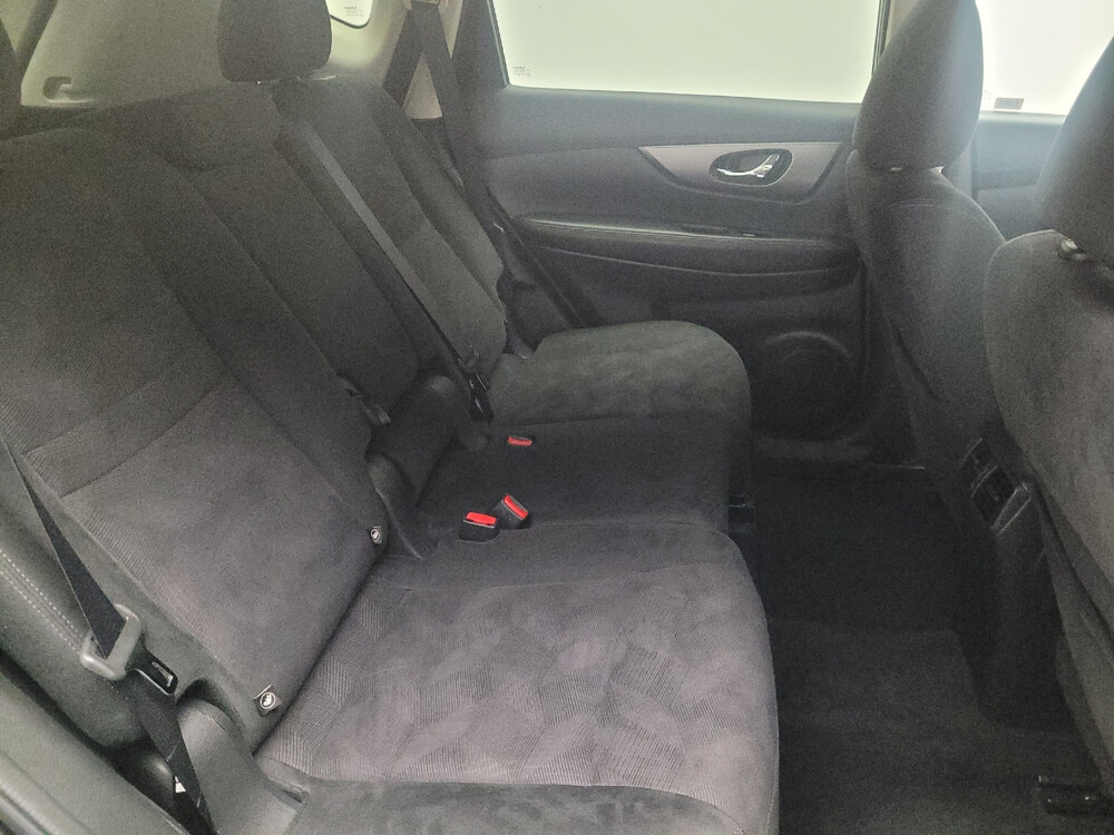 2015 Nissan Rogue in Downey, CA 90241 - 18141357 19