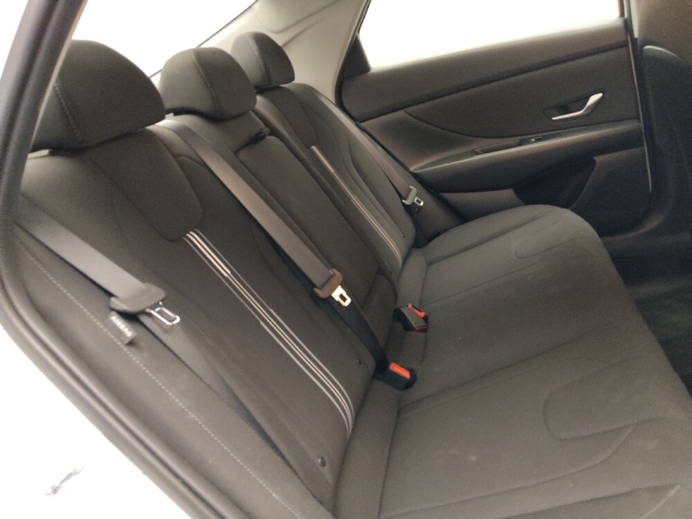 2025 Hyundai Elantra in Knoxville, TN 37923 - 18141360 19