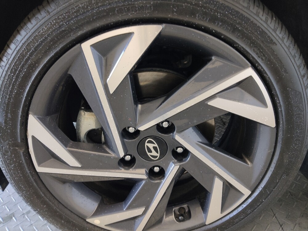 2025 Hyundai Elantra in Knoxville, TN 37923 - 18141360 31
