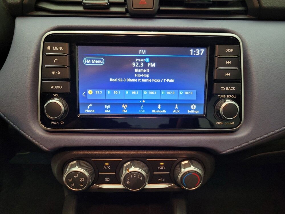 2024 Nissan Versa in Downey, CA 90241 - 18141362 25