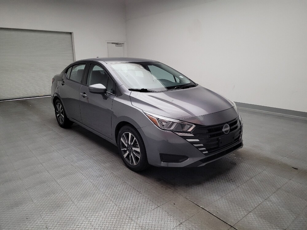 2024 Nissan Versa in Downey, CA 90241 - 18141362 13