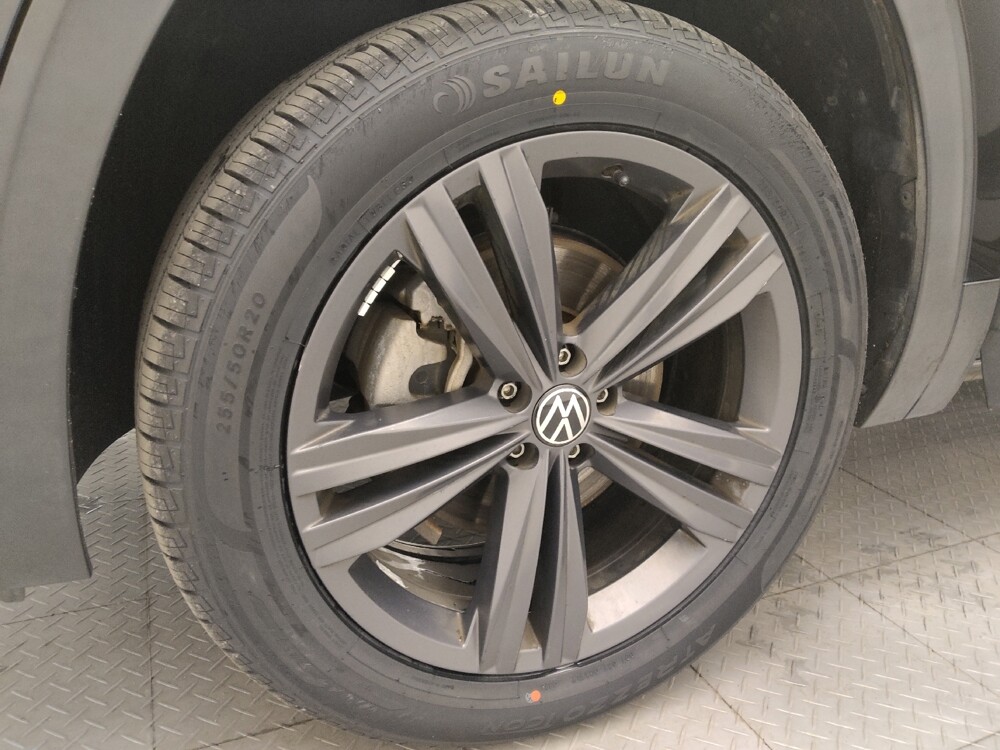 2020 Volkswagen Atlas in Charlotte, NC 28213 - 18141366 31