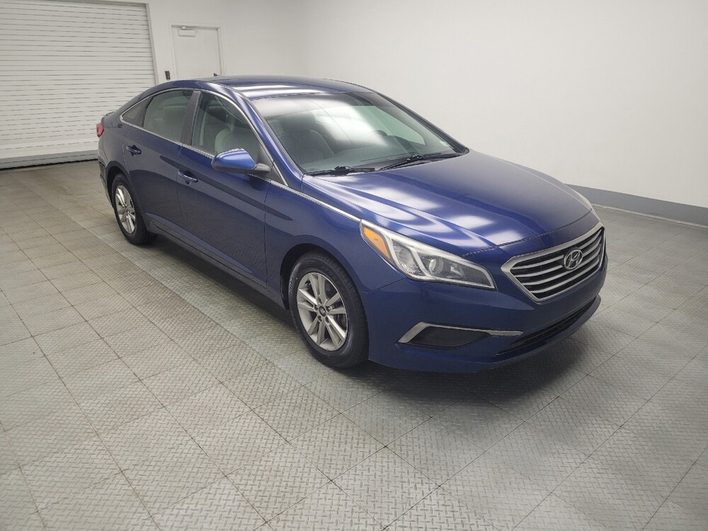 2016 Hyundai Sonata in Ft Wayne, IN 46805 - 18141369 11
