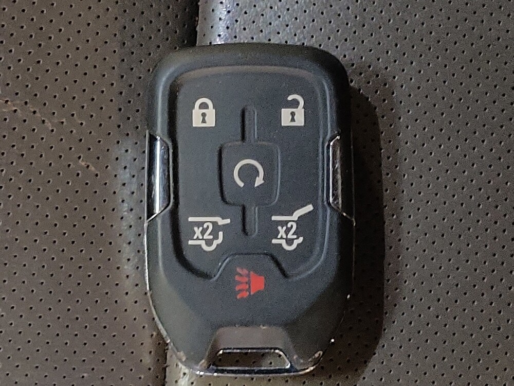 2018 GMC Yukon in Miami, FL 33157 - 18141371 32