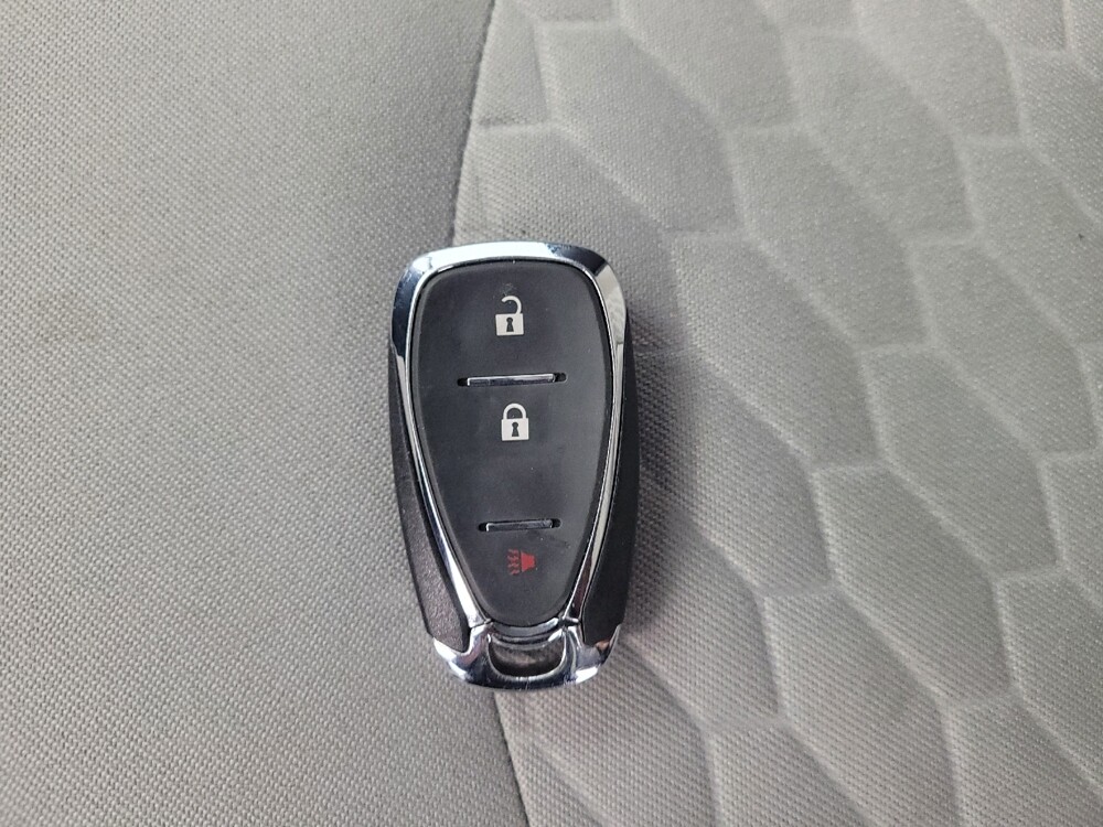 2020 Chevrolet Equinox in Huntsville, AL 35816 - 18141375 32