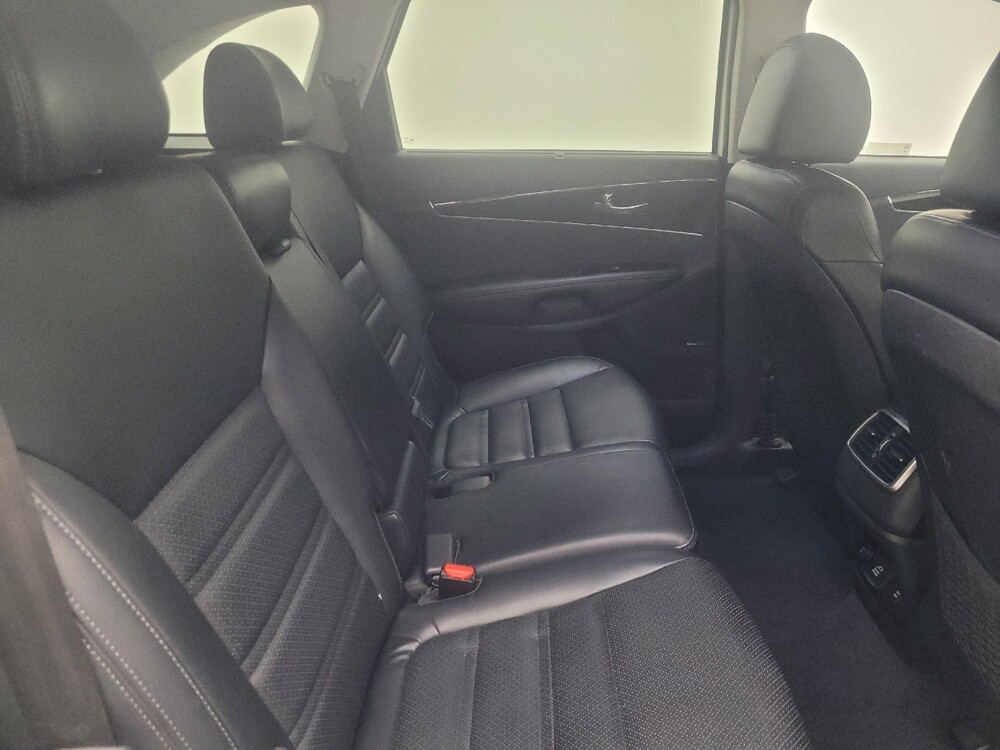 2019 Kia Sorento in Ft Wayne, IN 46805 - 18141377 19
