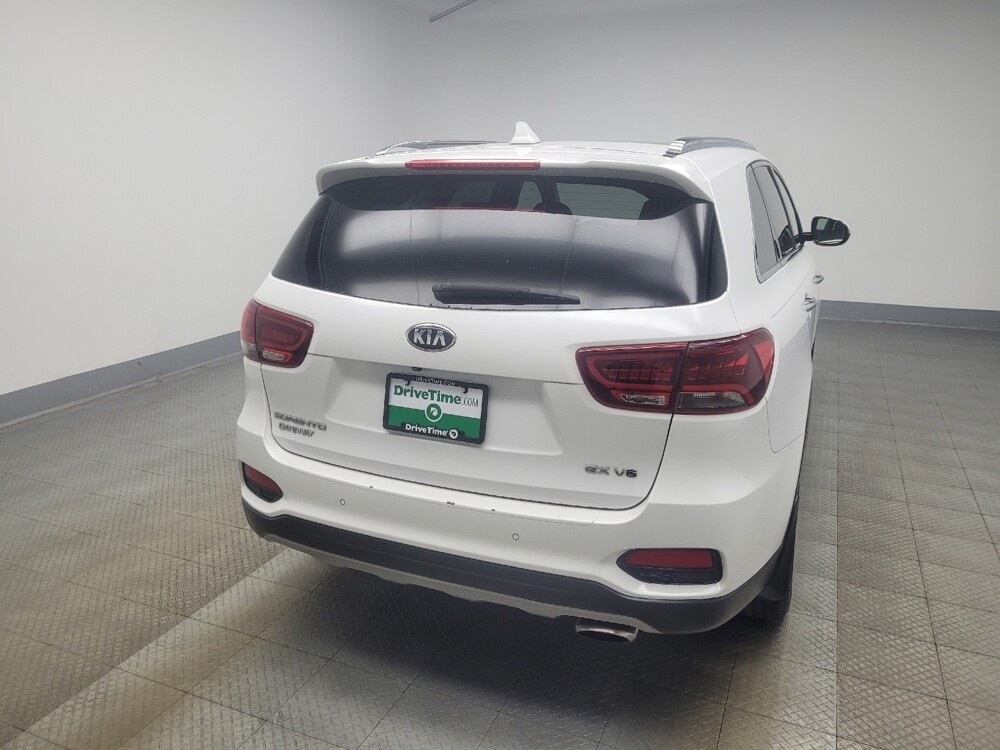 2019 Kia Sorento in Ft Wayne, IN 46805 - 18141377 7