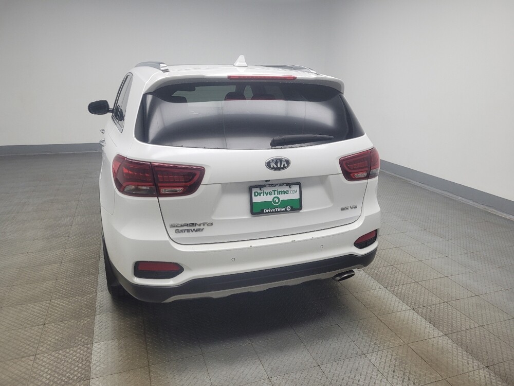 2019 Kia Sorento in Ft Wayne, IN 46805 - 18141377 6