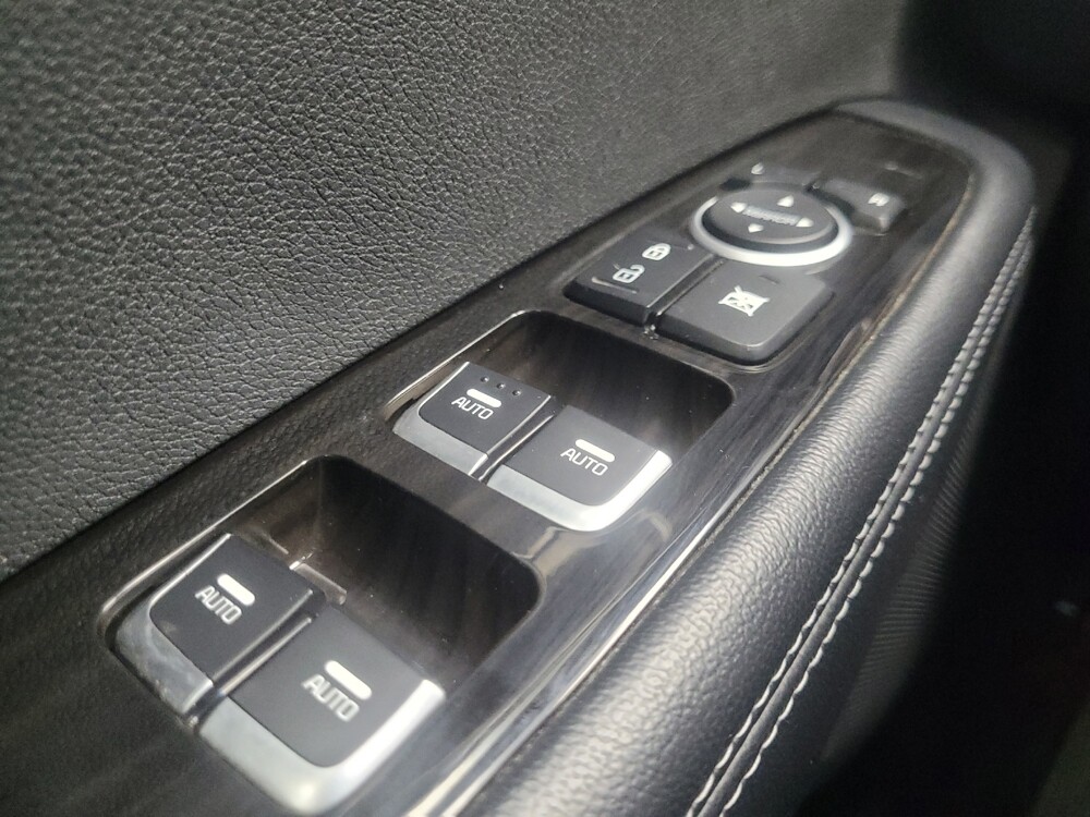 2019 Kia Sorento in Ft Wayne, IN 46805 - 18141377 27