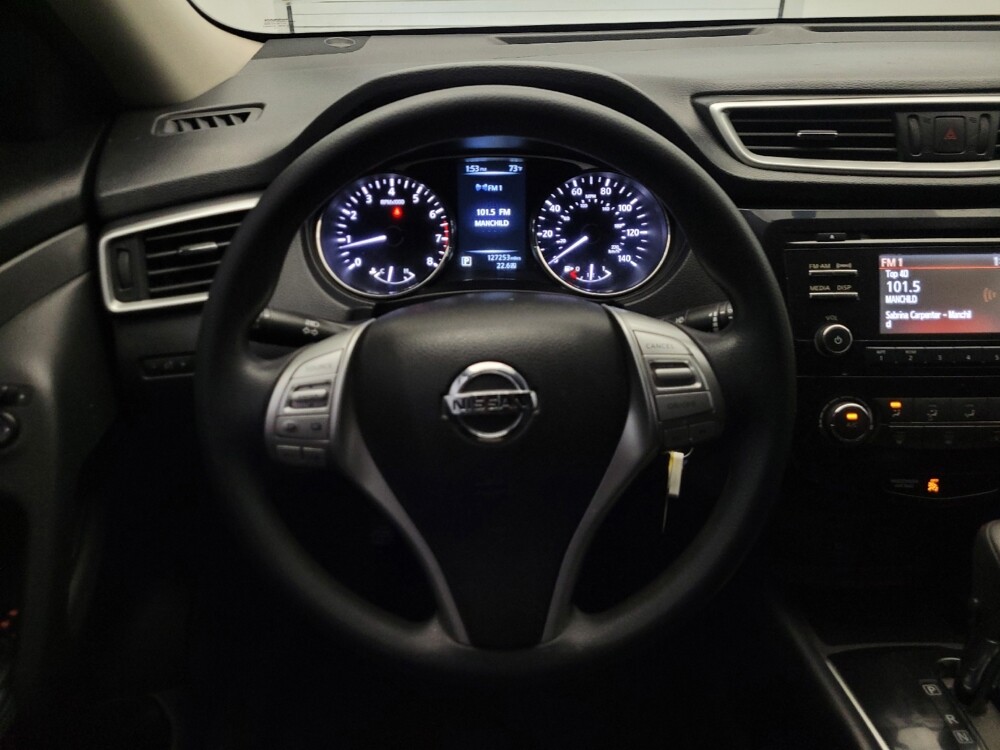 2016 Nissan Rogue in Glendale, AZ 85301 - 18141381 22