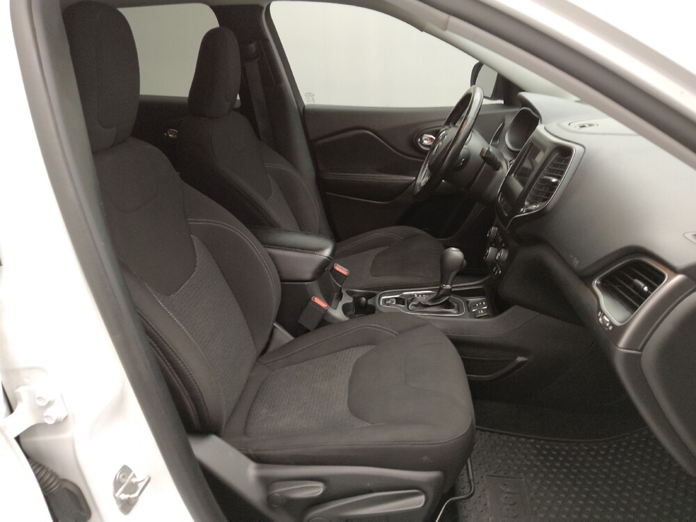 2020 Jeep Cherokee in Independence, MO 64055 - 18141385 21