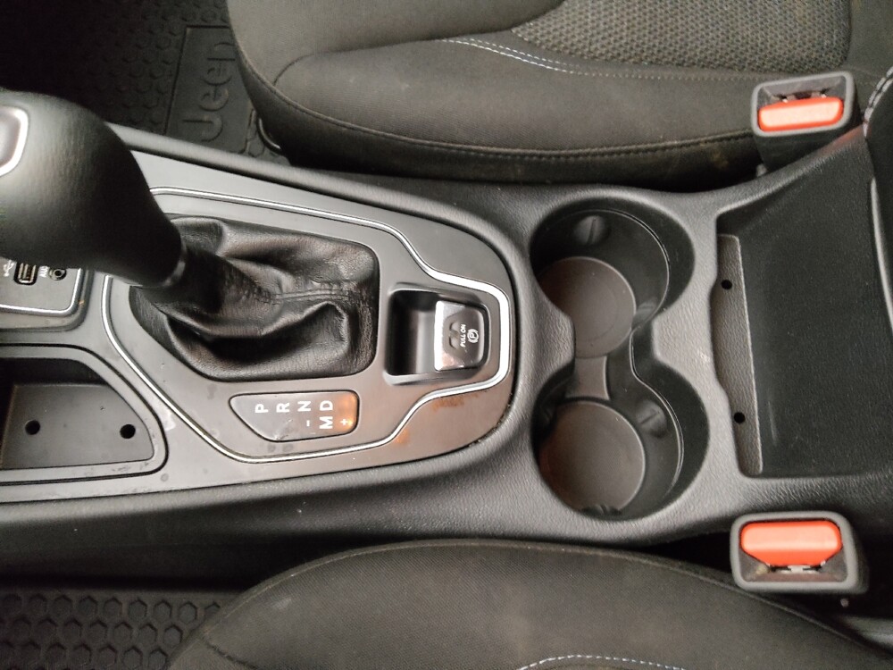 2020 Jeep Cherokee in Independence, MO 64055 - 18141385 26