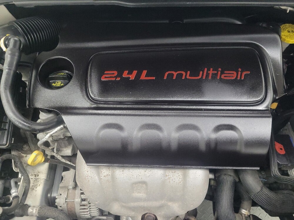 2018 Jeep Compass in Mishawaka, IN 46545 - 18141386 30