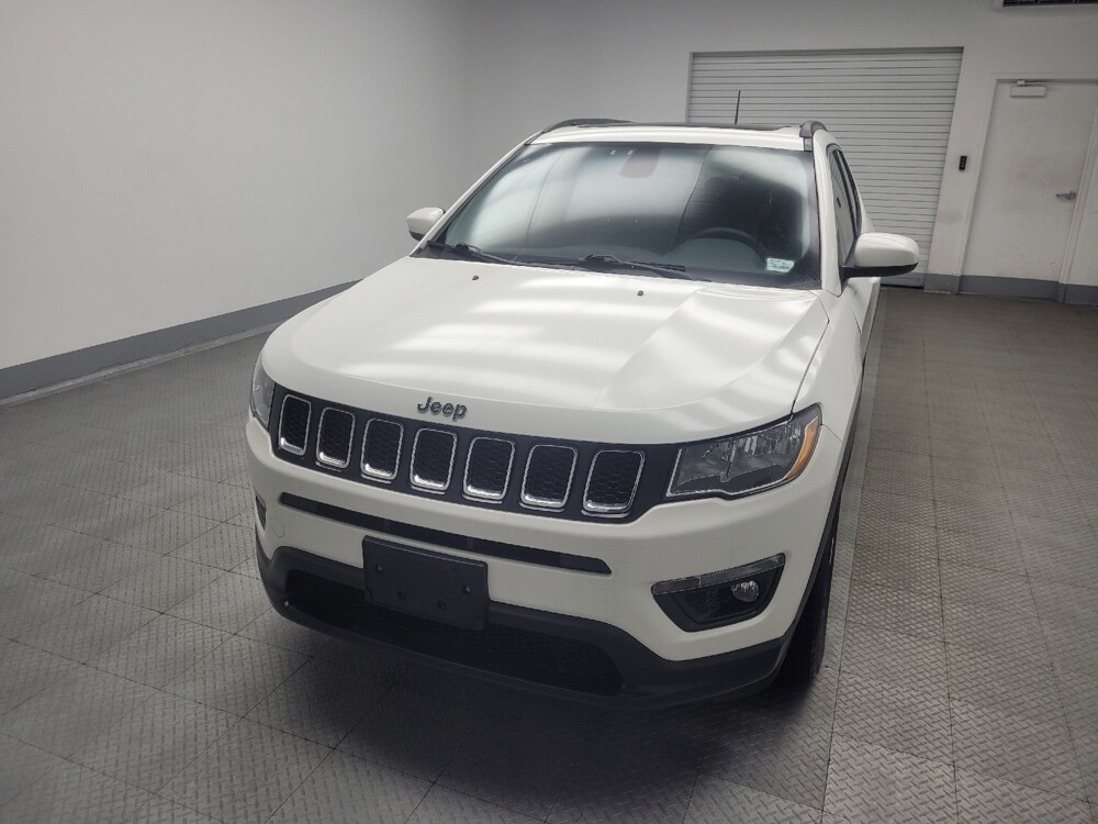2018 Jeep Compass in Mishawaka, IN 46545 - 18141386 15