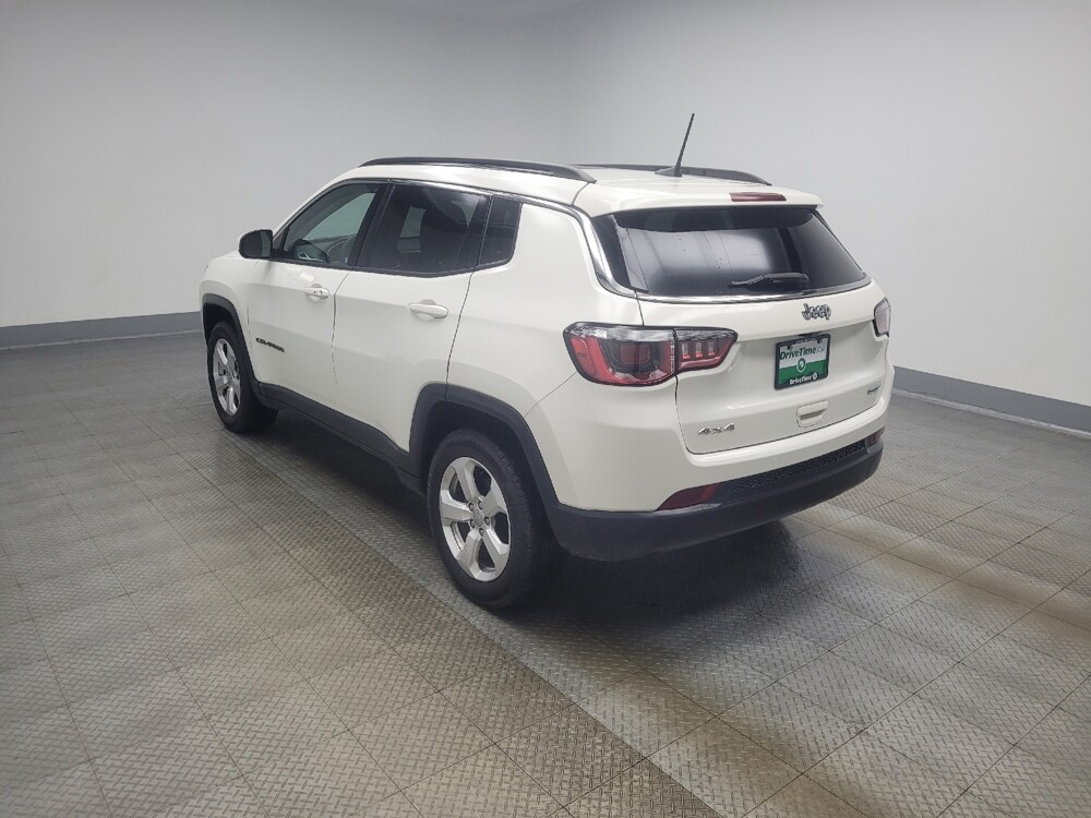 2018 Jeep Compass in Mishawaka, IN 46545 - 18141386 3