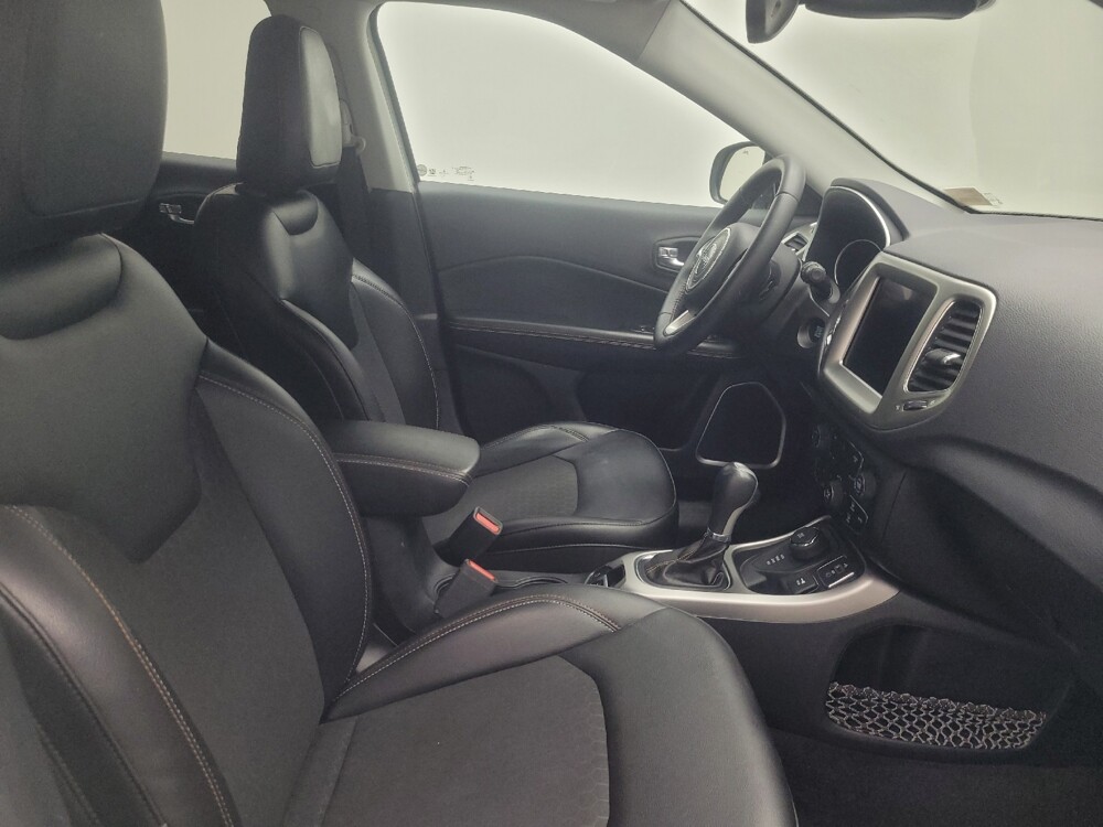 2018 Jeep Compass in Mishawaka, IN 46545 - 18141386 21