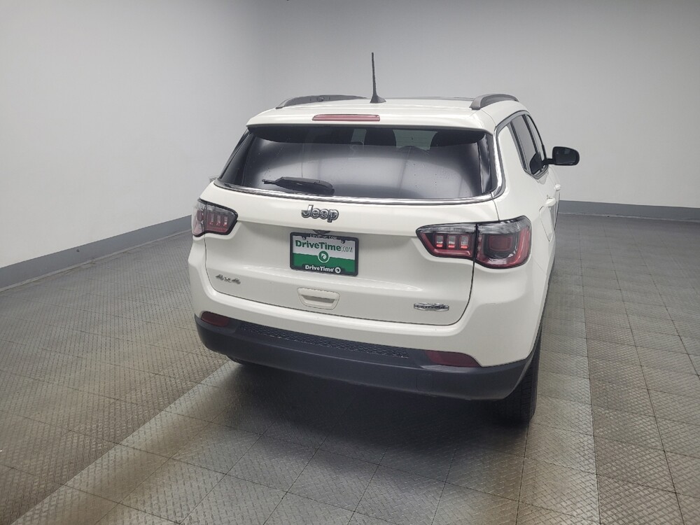 2018 Jeep Compass in Mishawaka, IN 46545 - 18141386 7
