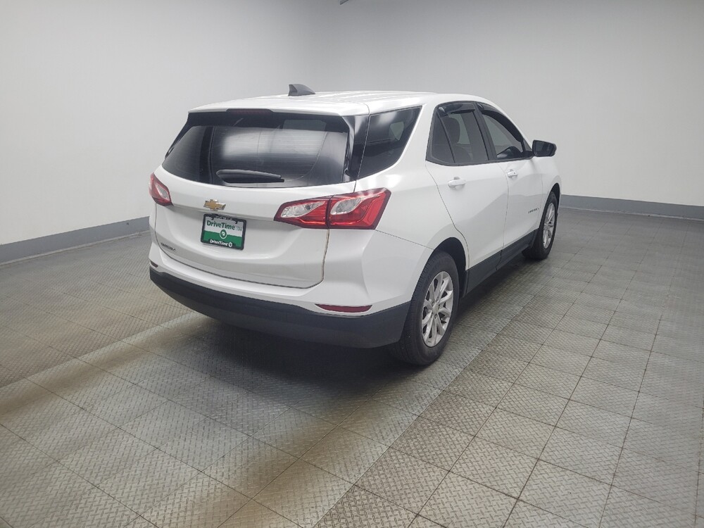 2020 Chevrolet Equinox in Indianapolis, IN 46219 - 18141388 9