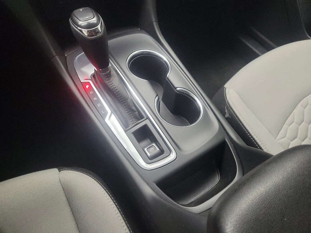 2020 Chevrolet Equinox in Indianapolis, IN 46219 - 18141388 26
