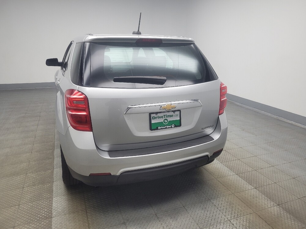 2017 Chevrolet Equinox in Mishawaka, IN 46545 - 18141389 6