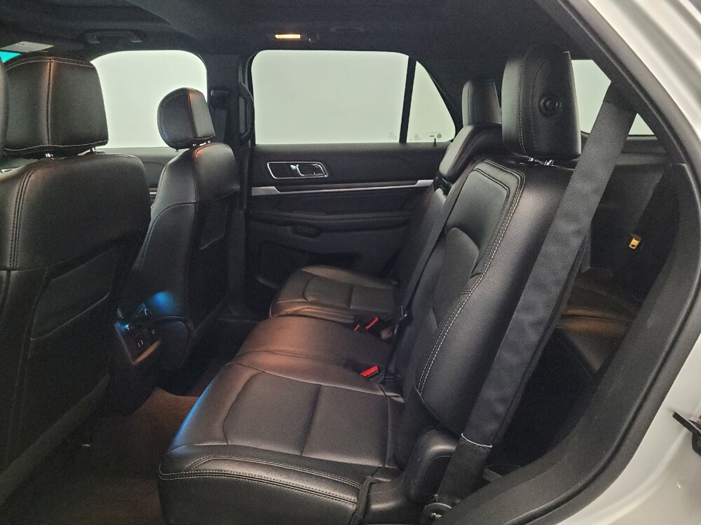 2016 Ford Explorer in New Castle, DE 19720 - 18141393 18