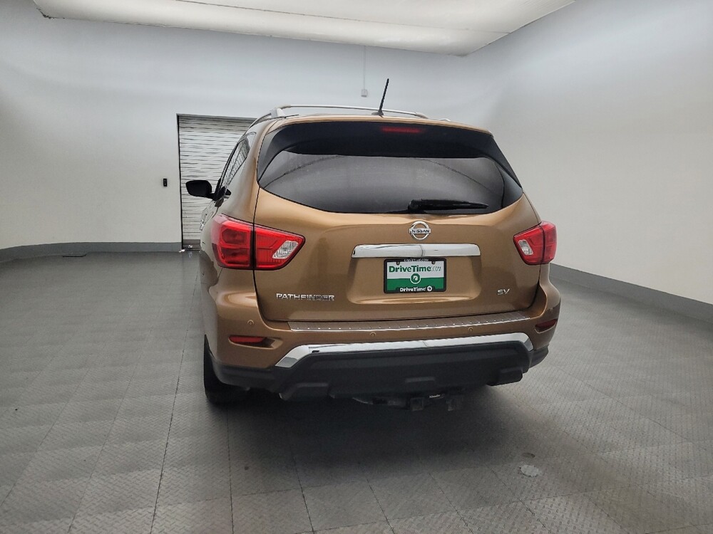2017 Nissan Pathfinder in Chandler, AZ 85225 - 18141409 6
