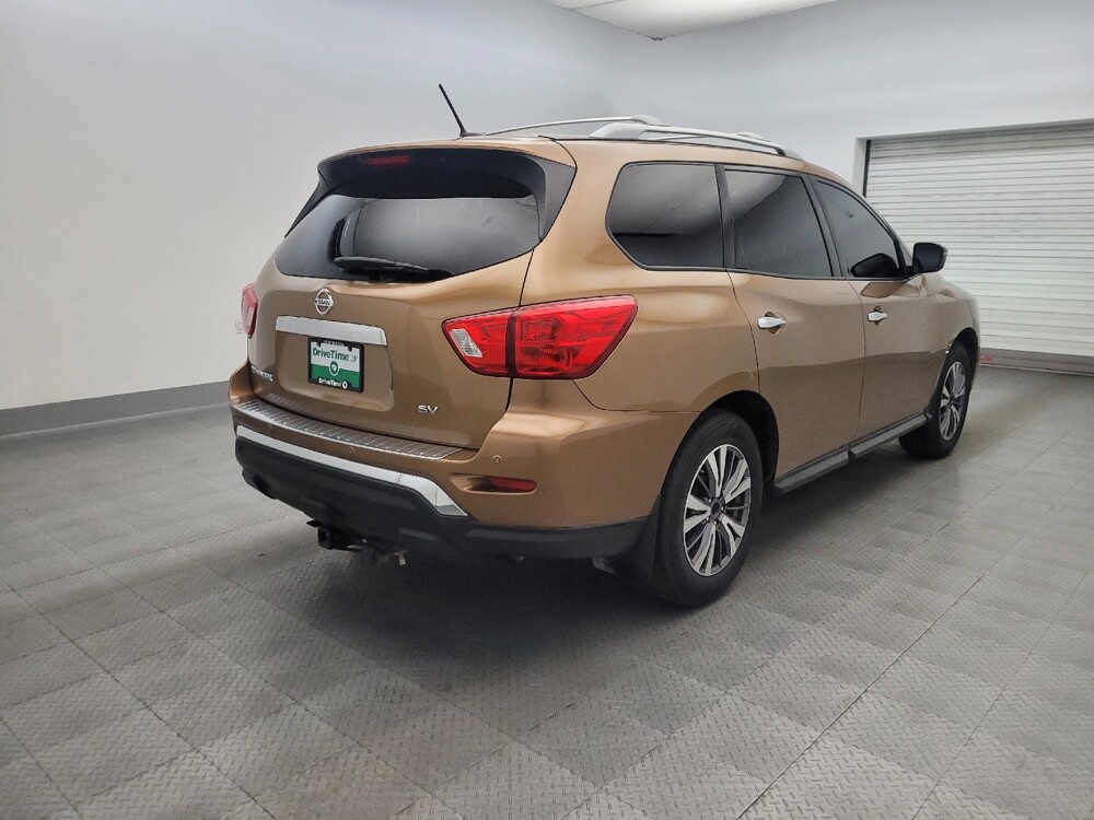 2017 Nissan Pathfinder in Chandler, AZ 85225 - 18141409 9
