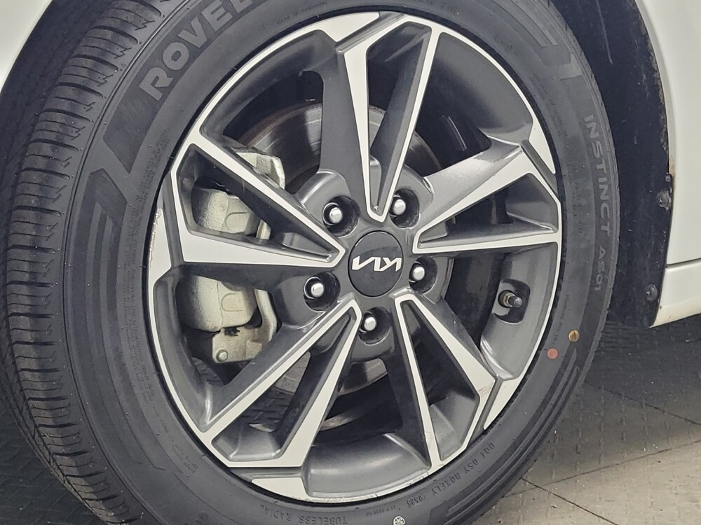 2024 Kia Forte in Memphis, TN 38128 - 18141413 31