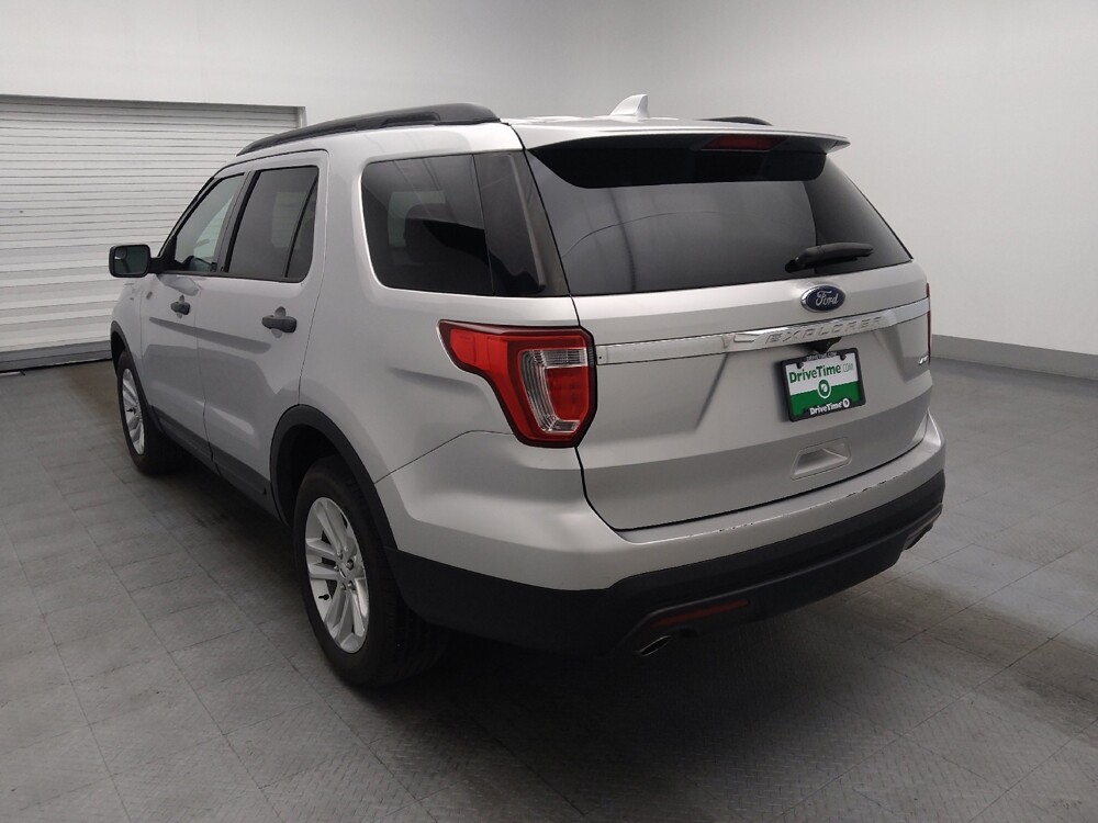 2017 Ford Explorer in Savannah, GA 31419 - 18141417 5
