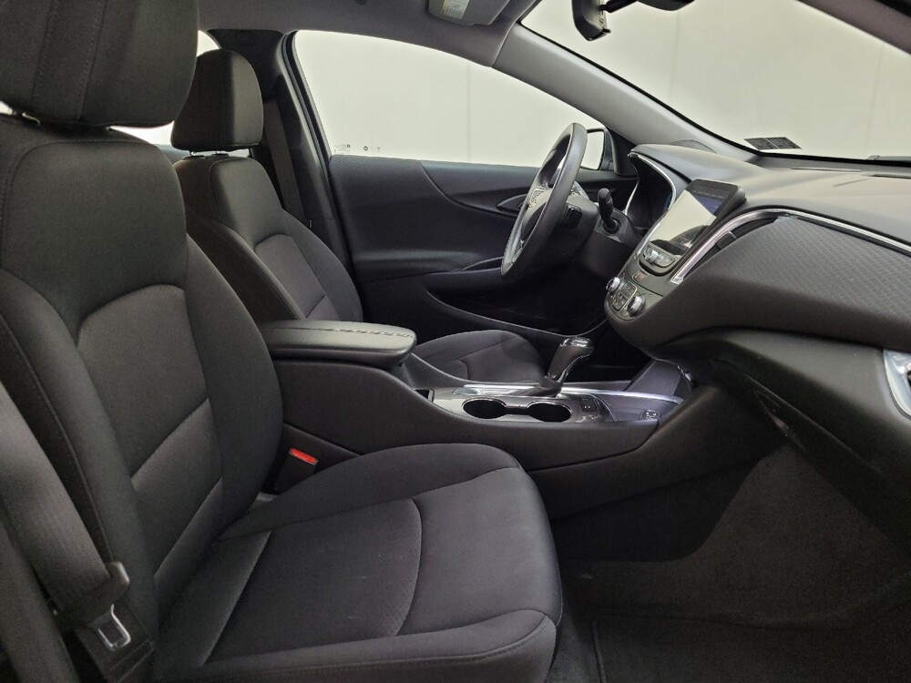 2020 Chevrolet Malibu in Langhorne, PA 19047 - 18141418 21
