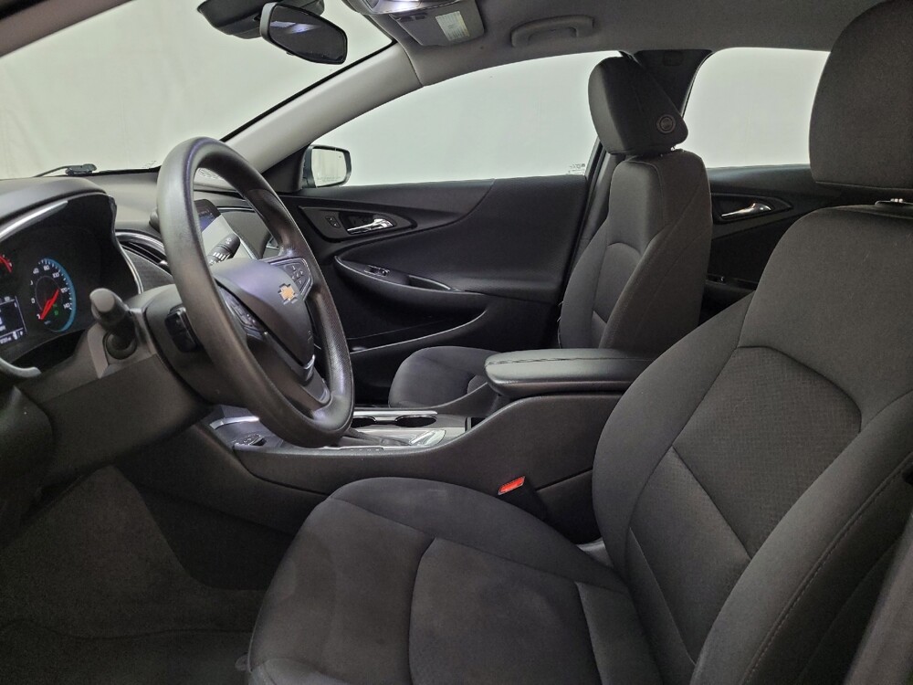 2020 Chevrolet Malibu in Langhorne, PA 19047 - 18141418 17