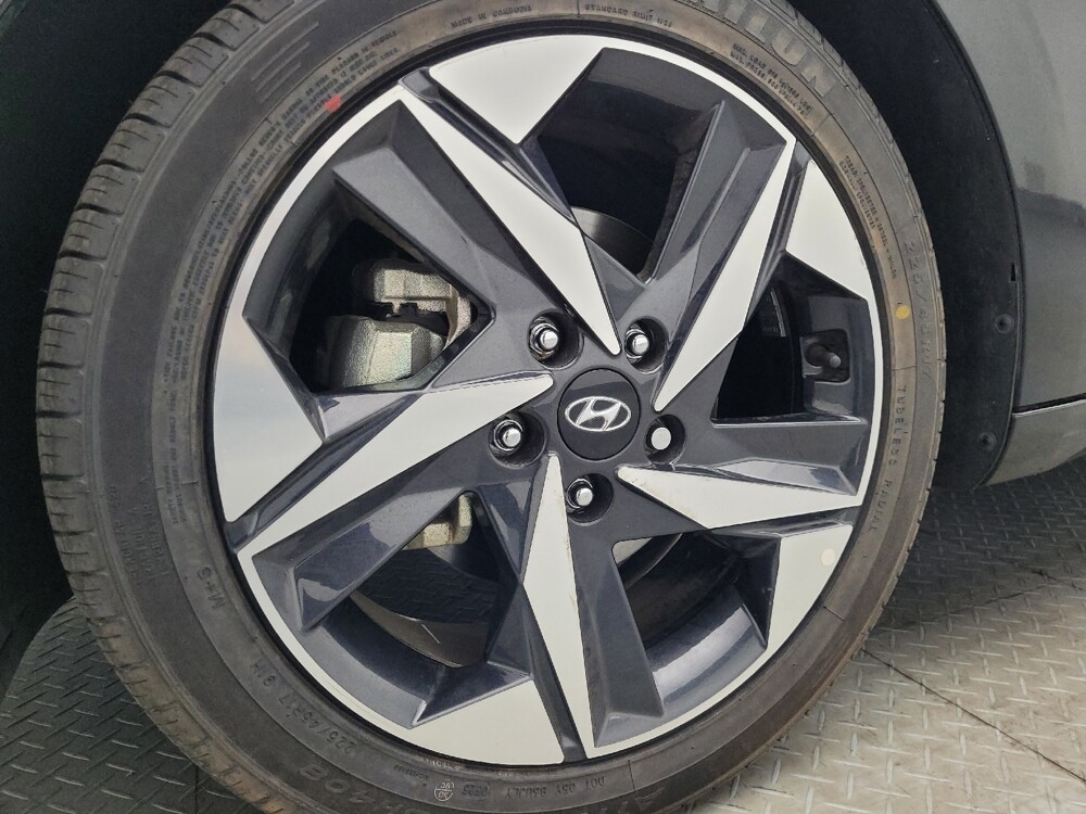 2023 Hyundai Elantra in Savannah, GA 31419 - 18141426 31