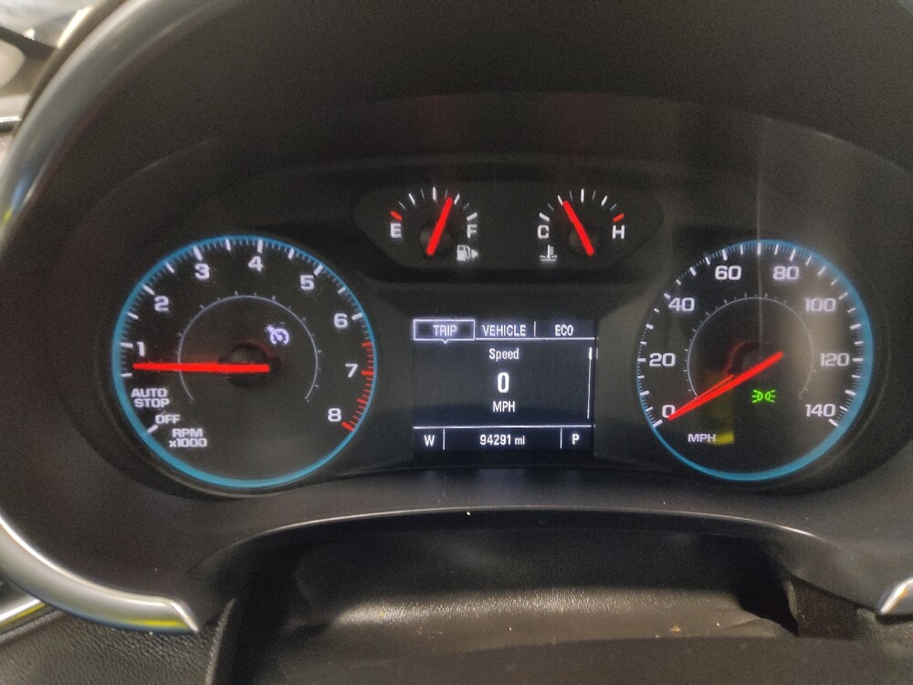 2018 Chevrolet Malibu in Columbus, OH 43231 - 18141428 23