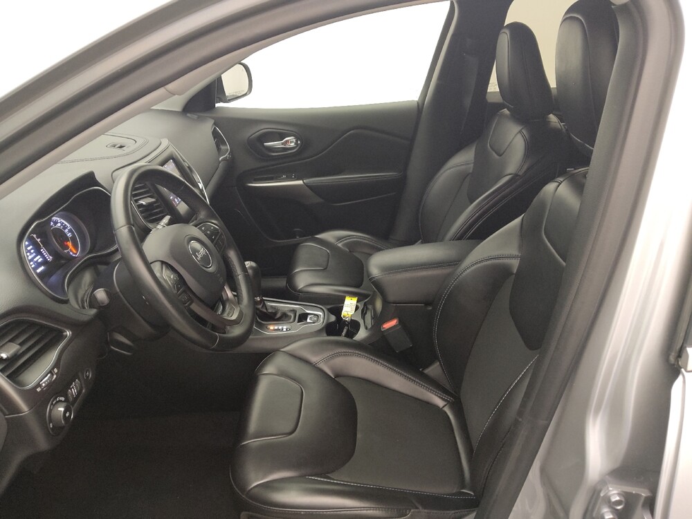 2019 Jeep Cherokee in Houston, TX 77074 - 18141434 17