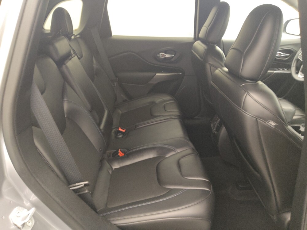 2019 Jeep Cherokee in Houston, TX 77074 - 18141434 19