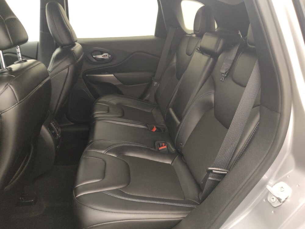 2019 Jeep Cherokee in Houston, TX 77074 - 18141434 18