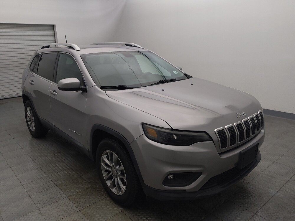 2019 Jeep Cherokee in Houston, TX 77074 - 18141434 13
