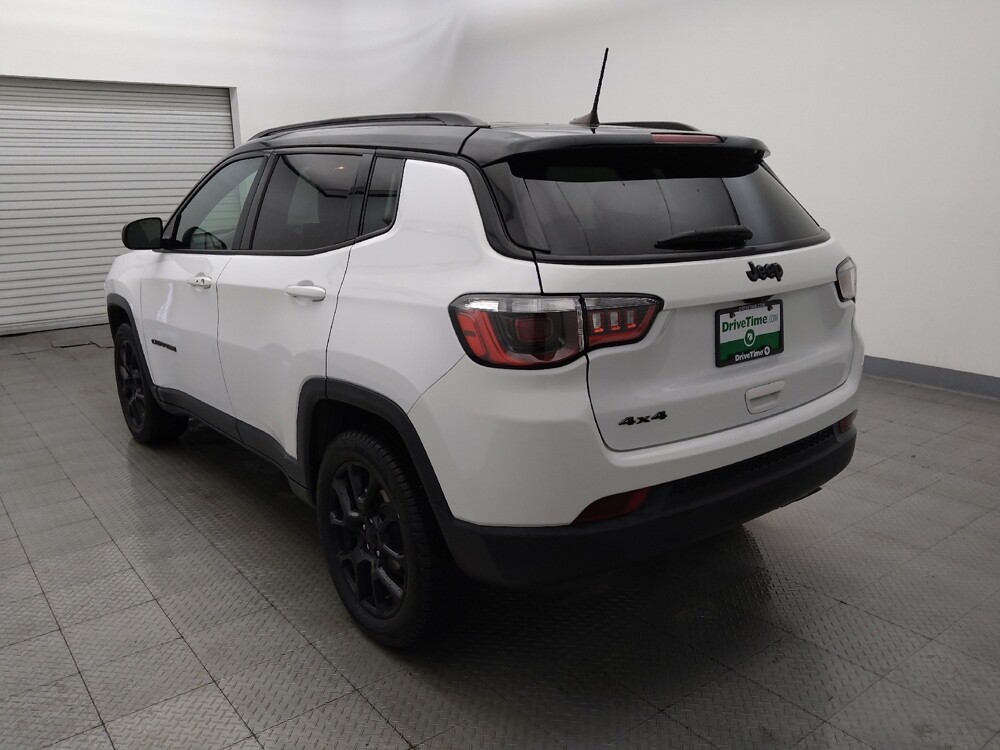 2022 Jeep Compass in Houston, TX 77074 - 18141440 5