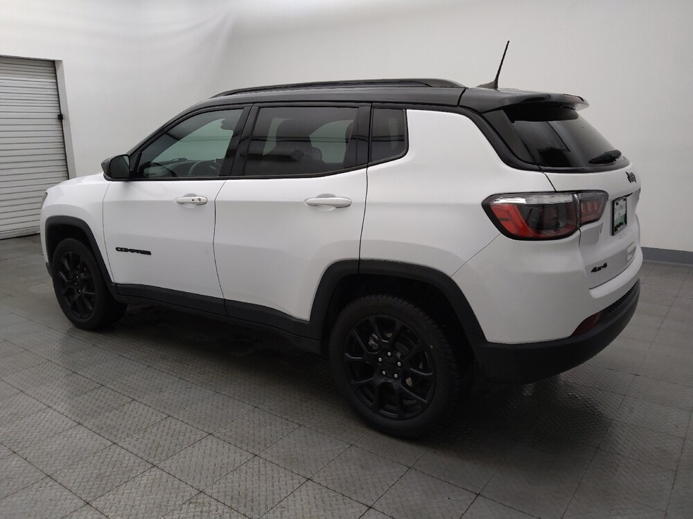 2022 Jeep Compass in Houston, TX 77074 - 18141440 3