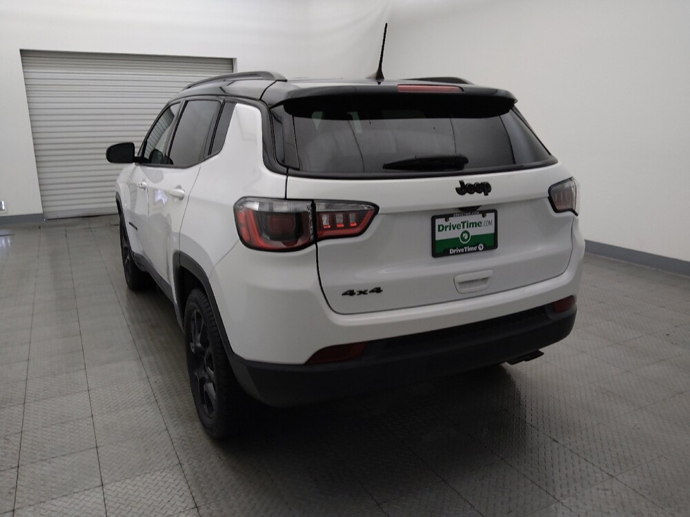 2022 Jeep Compass in Houston, TX 77074 - 18141440 6