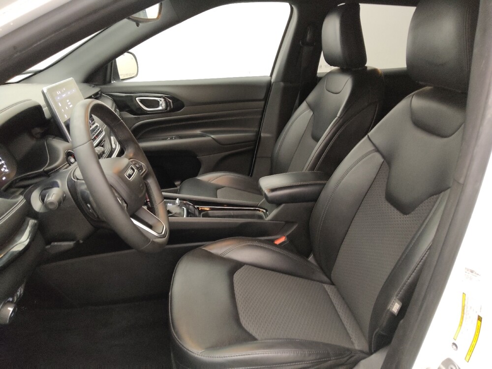 2022 Jeep Compass in Houston, TX 77074 - 18141440 17