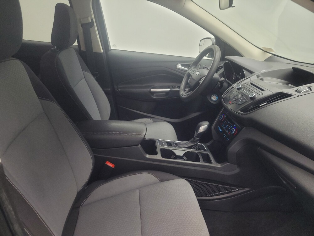 2018 Ford Escape in Indianapolis, IN 46222 - 18141442 21