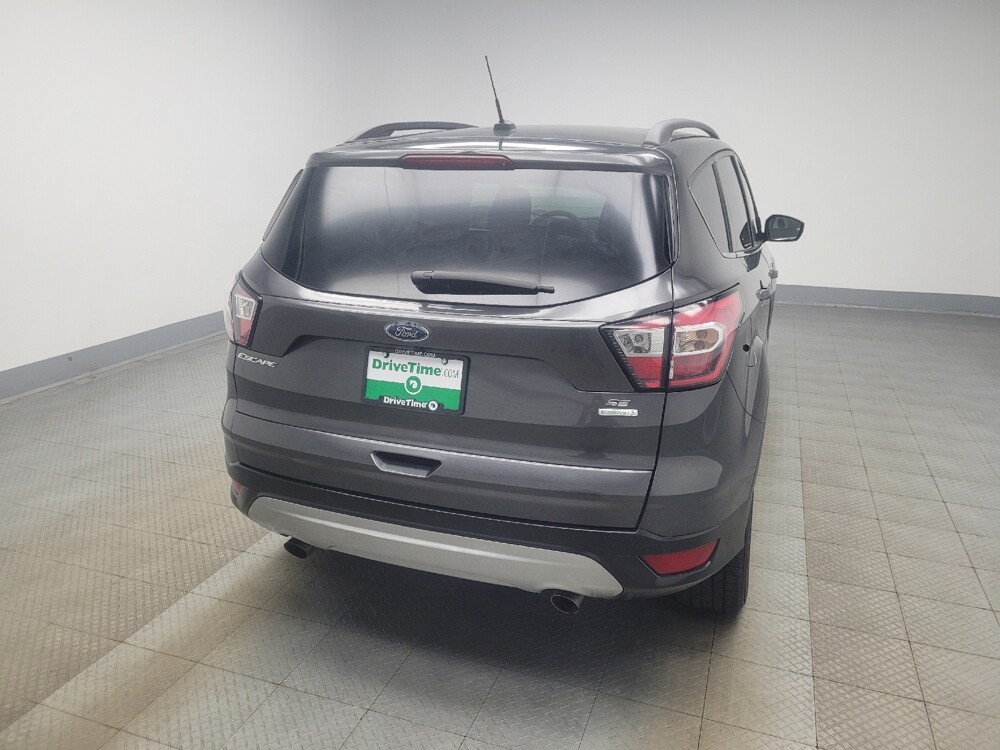 2018 Ford Escape in Indianapolis, IN 46222 - 18141442 7