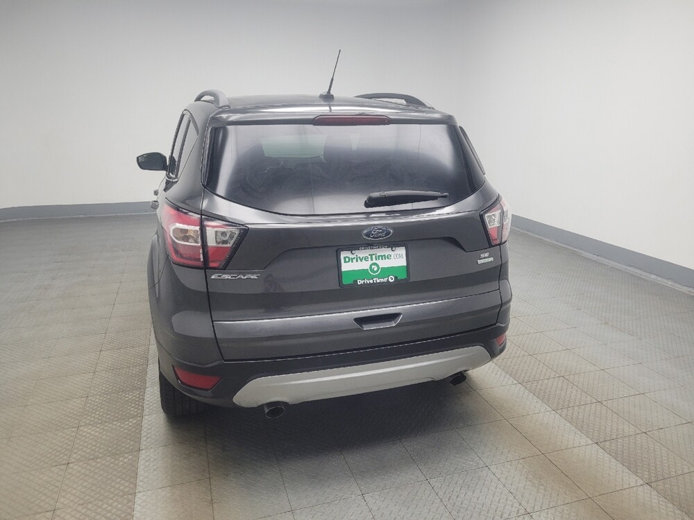 2018 Ford Escape in Indianapolis, IN 46222 - 18141442 6
