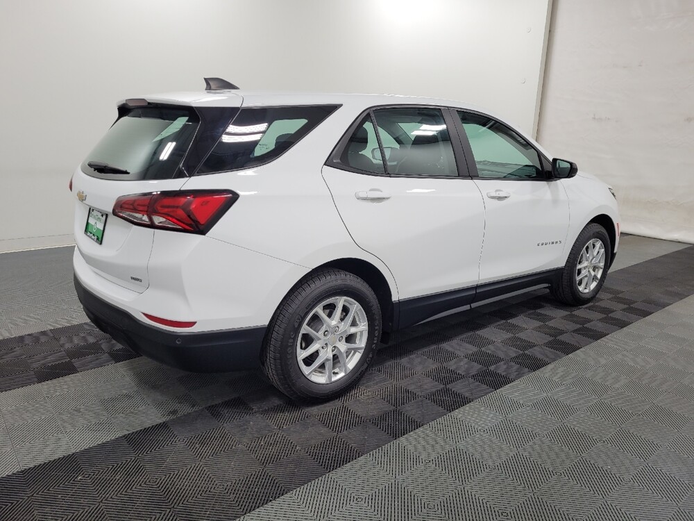 2022 Chevrolet Equinox in Langhorne, PA 19047 - 18141444 10
