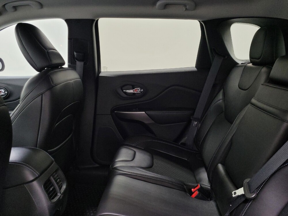 2019 Jeep Cherokee in Langhorne, PA 19047 - 18141448 18